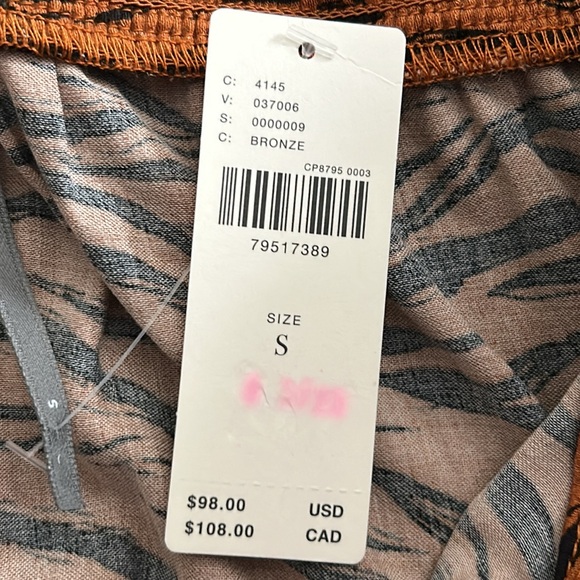 NWT Beautiful Anthropologie tiger stripe print dress with Keyhole bodice size S - Picture 5 of 6